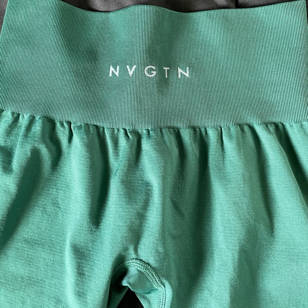 NVGTN green solid seamless leggings